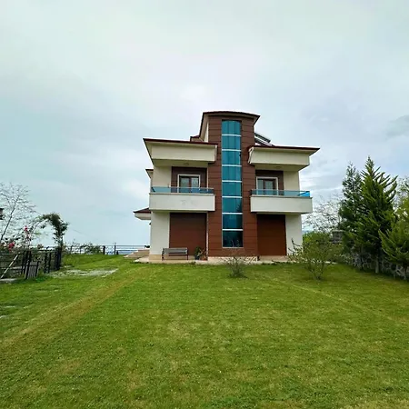 Villa Ima Deluxe *